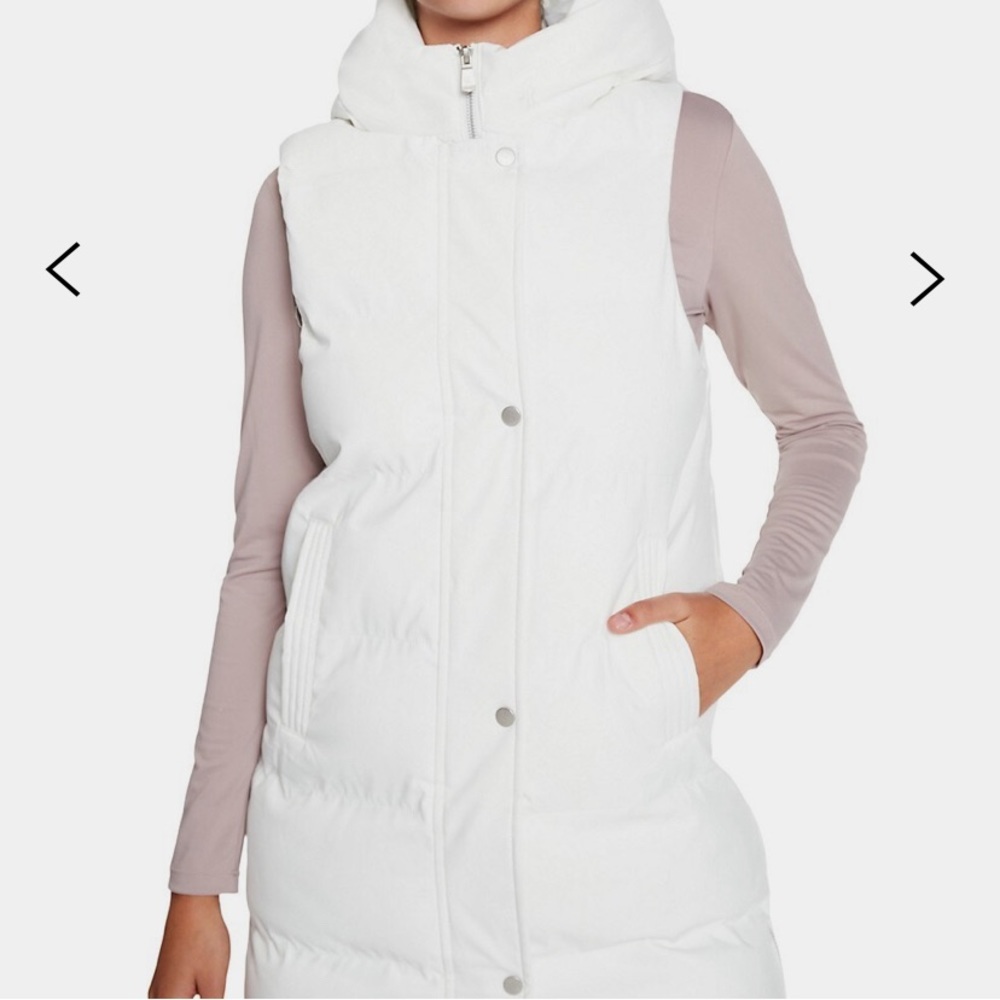 Xtra LONG puffer vest white, Kyofan, like new! Past kneesComfy! Worn once